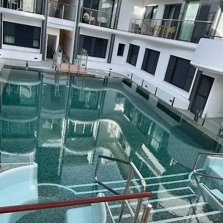 Paraiso Old Town&beach With Balcony Lejlighed