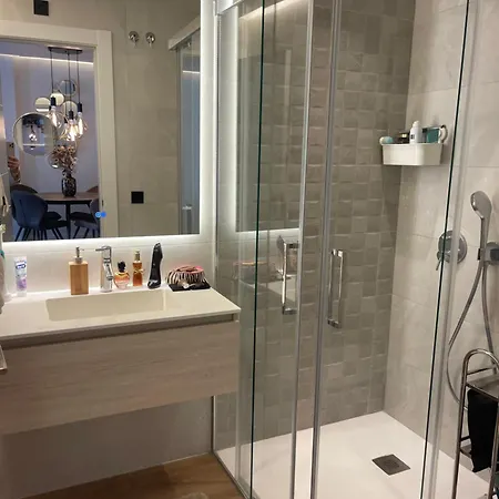 Paraiso Old Town&beach With Balcony Apartament *