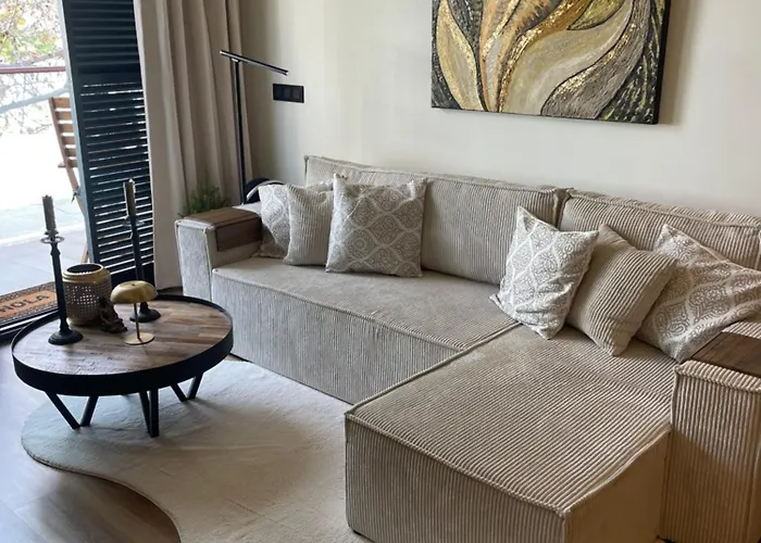 Paraiso Old Town&beach With Balcony Estepona