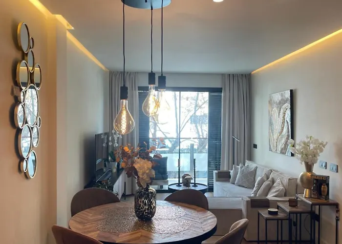 Paraiso Old Town&beach With Balcony Apartment